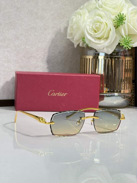Picture of Cartier Sunglasses _SKUfw77894696fw